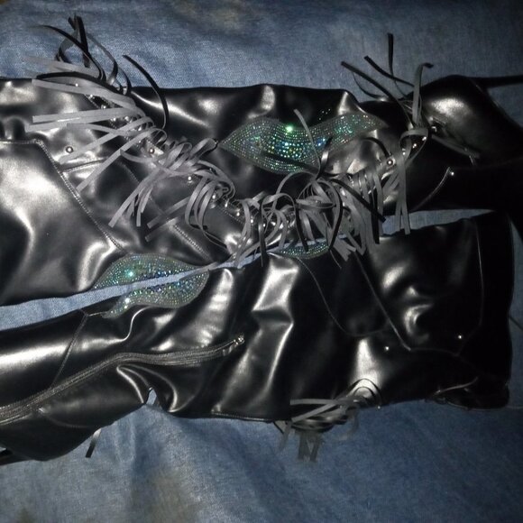 "COUNTRY WIT A LIL RUNWAY"  RHINESTONE OVER THE KNEE STILETTO BOOT /FRINGE BLACK - Picture 8 of 8